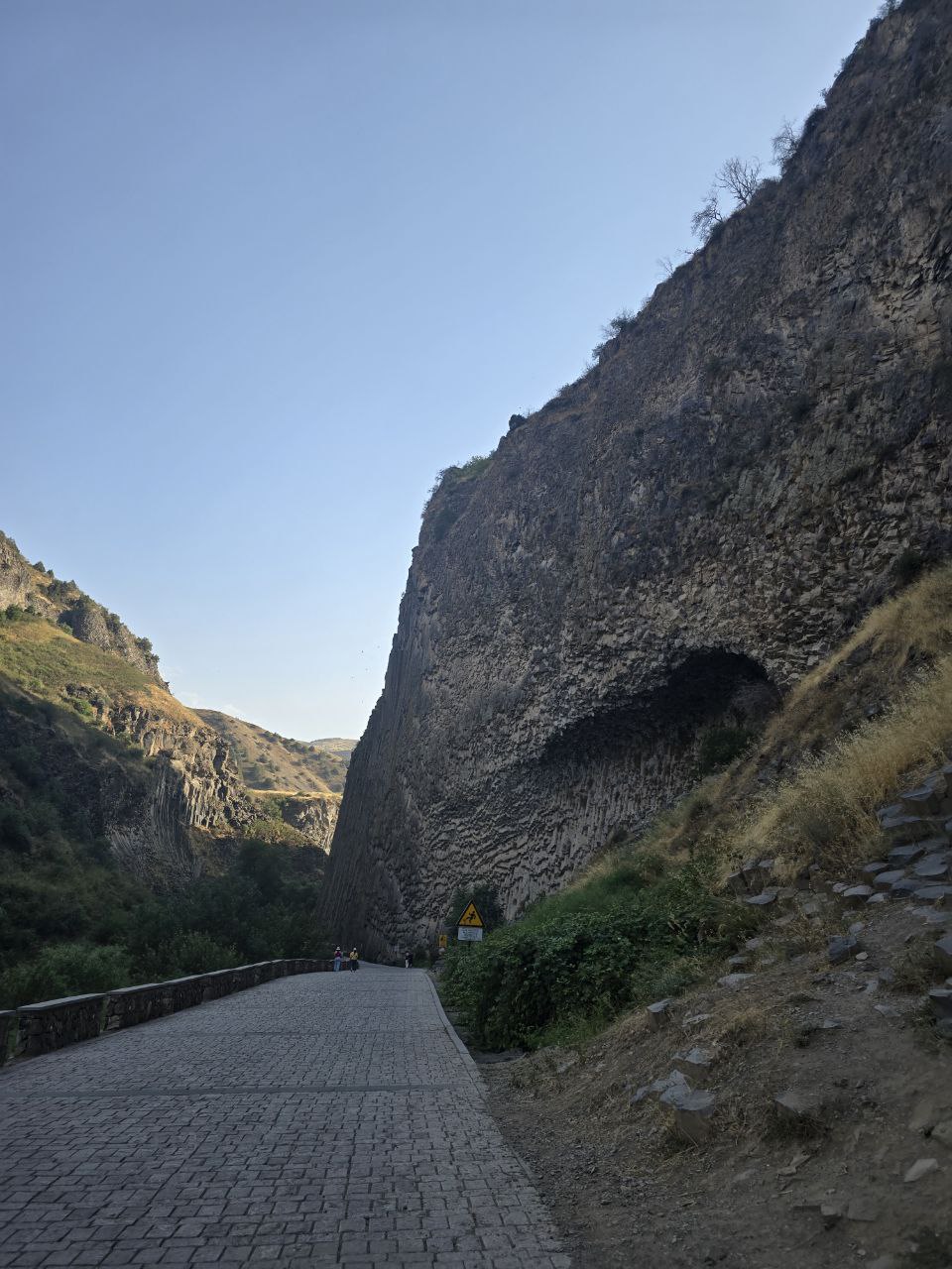Hiking from Khumariz to the Temple of Garni
