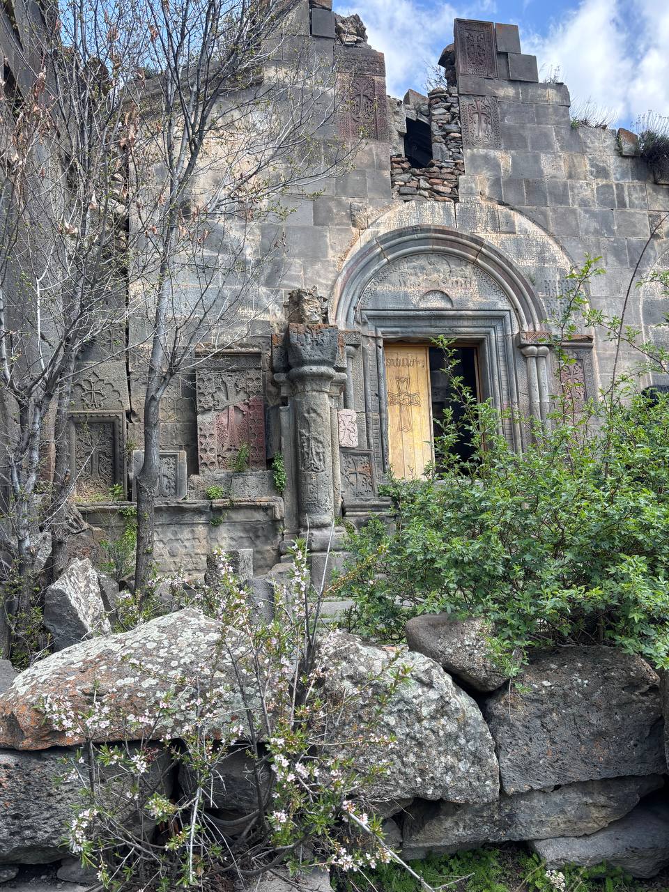 Garni-Khosrov Forest-Aghjots Monastery